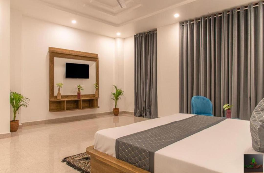 The Hillside Inn Kasauli By Exotic Stays المظهر الخارجي الصورة